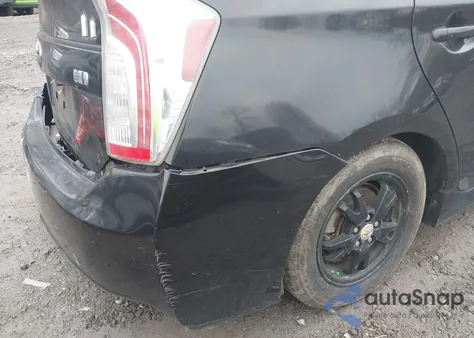 2013 Toyota Prius Four z USA, uszkodzony, nr VIN JTDKN3DU6D5587340